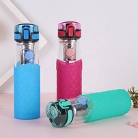 Bouteille d'eau en verre avec manchon de protection en silicone, gourde pour les voyages, infuseur à thé