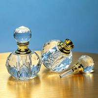 Botol Parfum Vintage Berbentuk Hati dengan Desain Bunga Berhiaskan Rhinestone untuk Dispenser Parfum