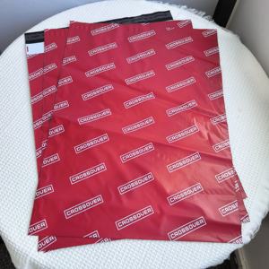 Компостируемые прочные красные курьерские сумки с логотипом на заказ, экспресс переработанная одежда, доставка, Полиэтиленовая почтовая сумка - Product Image 6