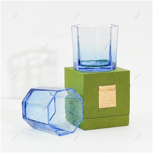 Pot <span class=keywords><strong>en</strong></span> verre ambré octogonal 8oz 12oz 16oz couvercle décoration <span class=keywords><strong>de</strong></span> la maison bocaux votifs bougeoirs avec couvercle <span class=keywords><strong>en</strong></span> <span class=keywords><strong>bois</strong></span> pour Noël vente <span class=keywords><strong>en</strong></span> gros - Product Image 3