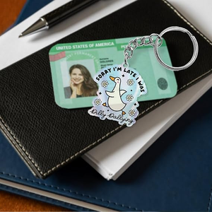 Llavero Acrílico Ecológico Personalizado de Doble Cara con Holograma Transparente, Ligero, Impermeable y con Diseño de Letras a la Moda - Product Image 6