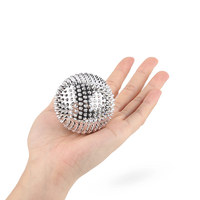 Masseur Tendance 5,6 cm – Balle de Massage Magnétique à Picots pour la Main – Soulagement de la Pression et des Points de Pression – Masseur de Poche pour Soins de Santé