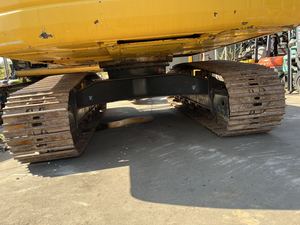 Excavadora de Orugas Usada Komatsu PC200-7, 20 Toneladas de Peso Operativo, Motor Principal, Bomba Kawasaki, Caja de Cambios Hino, Rodamiento de Engranajes, PLC - Product Image 5