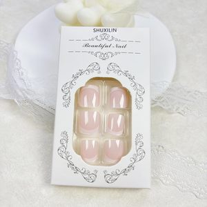 24 <span class=keywords><strong>faux</strong></span> <span class=keywords><strong>ongles</strong></span> de pieds carrés courts brillants à presser, style French, blancs, <span class=keywords><strong>en</strong></span> acrylique, couleur nude rose, couvrance totale pour femmes - Product Image 6