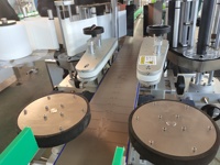 Machine d'étiquetage automatique électrique de bureau de haute précision pour bouteilles et canettes, distributeur professionnel d'autocollants en plastique personnalisés