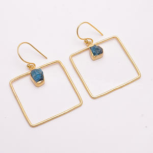 Pendientes de gota de Latón chapado en oro de 18 quilates de alta calidad, joyería de estilo clásico con piedras preciosas de cuarzo azul en forma de pera para mujer - Product Image 4