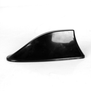 Antena de Aleta de Tiburón para Auto, 170x70x60mm, Plástico Decorativo, Montaje en Techo, Recepción de Señal, Universal - Product Image 2