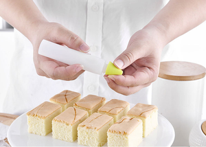 Seringue à crème pâtissière, <span class=keywords><strong>plaque</strong></span> <span class=keywords><strong>en</strong></span> <span class=keywords><strong>silicone</strong></span> pour la décoration au chocolat, stylo à peinture, stylo à écrire, stylo pour gâteaux, biscuits, glaces, outils pour gâteaux faits maison - Product Image 2