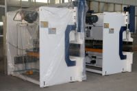 Presse plieuse servo ZFY 63T 100T 110T avec système DELEM da41