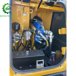 Mini-excavatrice sur chenilles hydraulique Sany SY55U, modèle 2024, 5,5 tonnes, avec moteur, boîte de vitesses et pompe à engrenages, utilisée dans le monde entier - Product Image 4