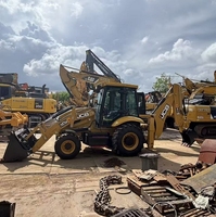 Backhoe Loader JCB3CX Bekas dengan Suku Cadang Asli, Ban Bagus, Hidrolik Handal, dan Kondisi Kerja Prima Dijual