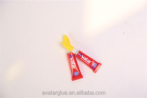 Paquete de 12 Unidades de Pegamento de Cianoacrilato Líquido Transparente en una Sola <span class=keywords><strong>Tarjeta</strong></span>, Fácil de Usar para Vidrio y Metal - Product Image 4