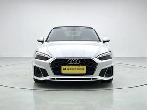 <span class=keywords><strong>Audi</strong></span> <span class=keywords><strong>A5</strong></span> 40 <span class=keywords><strong>TFSI</strong></span> Edizione Elegante 2020 Usata Cambio Automatico Guida a Sinistra Motore Turbo Sedili in Pelle Telecamera Posteriore Scuro Cerchi R18 - Product Image 2
