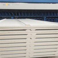 Panel Dinding Polyurethane Baja CE/ISO 50mm 75mm 100mm 150mm 0.4mm 0.5mm 0.6mm 40 Kg/m³ untuk Atap Bangunan Pertanian