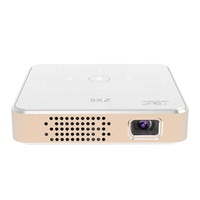 Vente en gros de projecteurs de films multimédias portables de poche P30 Mini DLP pour enfants, pour l'extérieur, avec batterie rechargeable