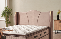 Lit en bois massif de luxe italien, taille king, ensemble de meubles de chambre à coucher modernes avec sommier haut