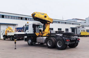 סינוטרוק 6x4 טרקטור הואו משאית עם מנוף 16 טון הידראולי טלסקופי קיפול בום משאית רכוב למכירה - Product Image 4