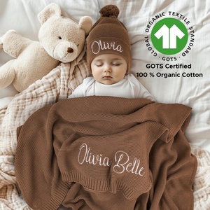 Coperta e Berretto Personalizzati in Cotone Biologico per Neonati, Regalo Ricamato per <span class=keywords><strong>Baby</strong></span> Shower - Product Image 1