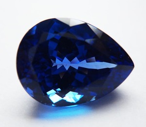 Pierre précieuse tanzanite de qualité supérieure certifiée, en forme de poire facettée, disponible en tailles calibrées pour l'exportation PDM GEMS - Product Image 5