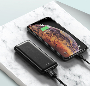 뜨거운 판매 <span class=keywords><strong>5V</strong></span> 2A 로고 슬림 미니 전원 은행 5000mAh 모바일 충전기 핑크 <span class=keywords><strong>PowerBank</strong></span> 프로모션 선물 PowerBanks - Product Image 2