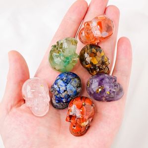 Pegamento de guijarros ovalados de cristal Natural, artesanía de resina, decoración de Halloween, regalo de cabeza de fantasma, tendencia de moda - Product Image 1