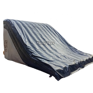 2025 nueva llegada BMX castillo inflable bolsa de aire salto Blob bolsa de aire rampa inflable equipo de protección en venta - Product Image 1