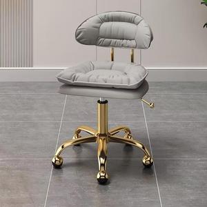 Silla <span class=keywords><strong>de</strong></span> Barbero <span class=keywords><strong>de</strong></span> Acero Inoxidable <span class=keywords><strong>de</strong></span> Alta Calidad y Confortable con Altura Ajustable y Diseño Moderno para Salones <span class=keywords><strong>de</strong></span> Belleza - Product Image 4
