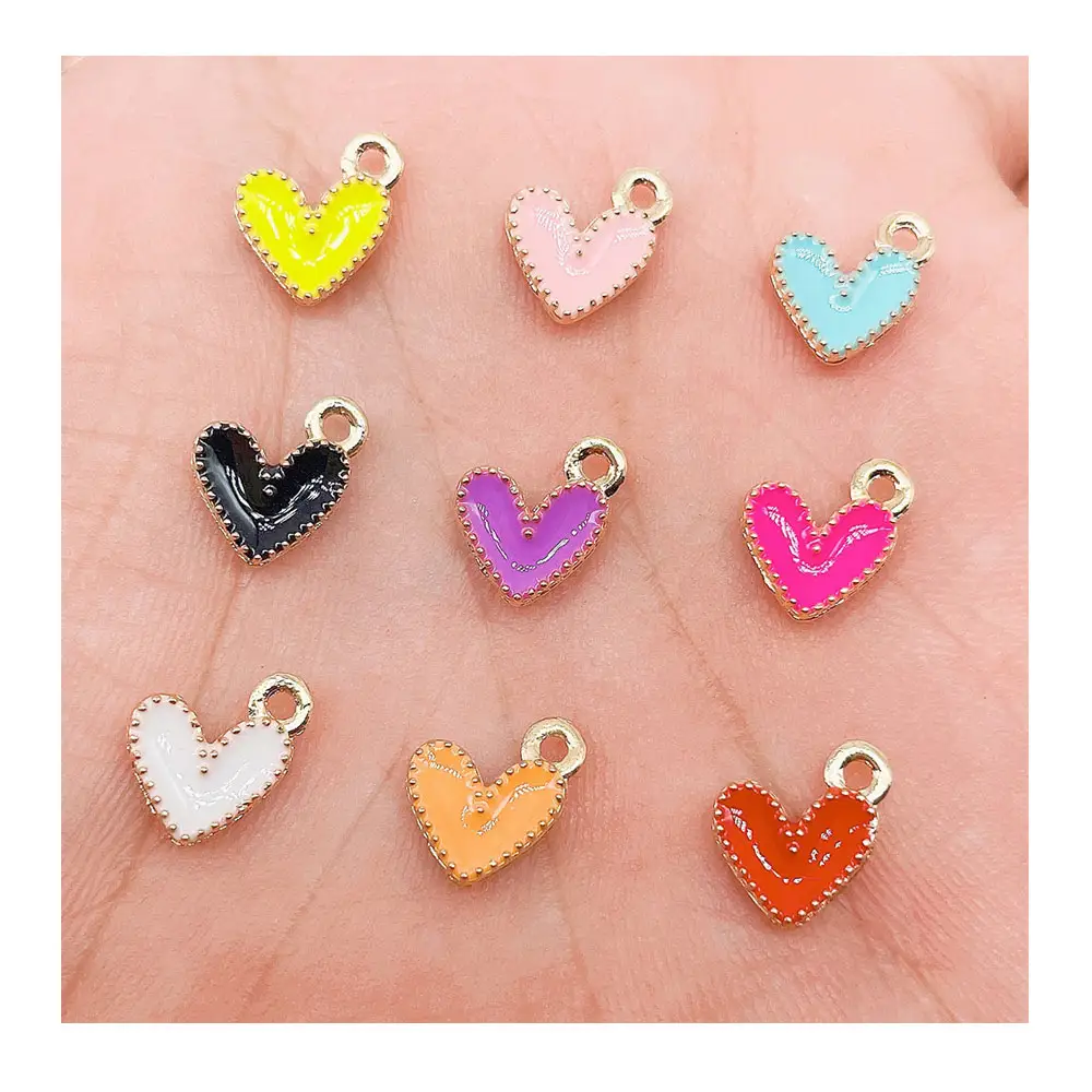 Mini pendentifs en métal en forme de cœur, 100 pièces/sac, colorés, magnifiques Cabochons de roman, bijoux pour enfants, perles de bricolage