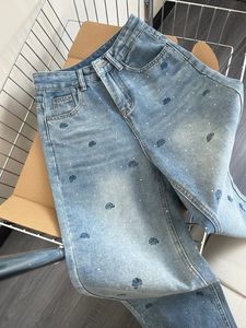 Jean en denim vintage bleu rose brodé de strass pour femme, taille haute, coupe droite, délavé, tendance été - Product Image 2