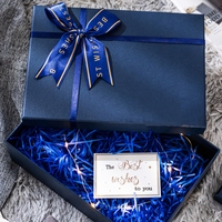 Benutzer definierte Geschenk box mit Band, benutzer definierte Hochzeit Luxus papier Geschenk boxen mit Logo Drucks ervice Verpackung Lieferanten papier