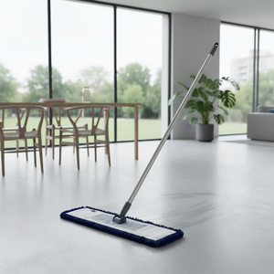 Gizmop Mopa Acrílica de 60 cm con Tela de Microfibra y Palo de Acero Inoxidable Exprimidor Automático Antibacteriano Reutilizable, Duradero, Sostenible y Moderno - Product Image 3