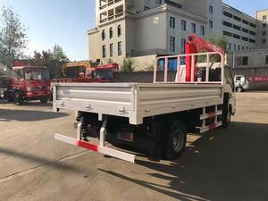 五十铃迷你自卸车4x2，配有130HP发动机和3.2吨直臂起重机 - Product Image 3