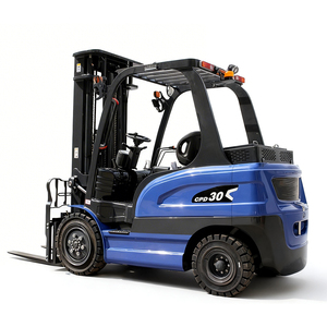 Chariot élévateur 3 tonnes à mât de 5m/6m pour la manutention de grilles métalliques en entrepôt de pièces automobiles - Offre Spéciale - Product Image 2