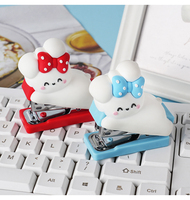 Lot de Agrafeuses Lapin Kawaii à Pois et Nœuds, 500 Agrafes, Plastique Écologique, Option Logo Personnalisé OEM - Fournitures Scolaires et de Bureau en Gros