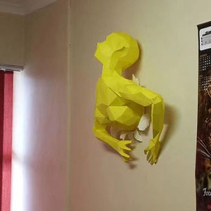 Sculpture murale abstraite polygonale tendance en résine, buste de femme à faible polyvalence de détails, décoration artistique pour fond mural de bar, KTV, café - Product Image 4