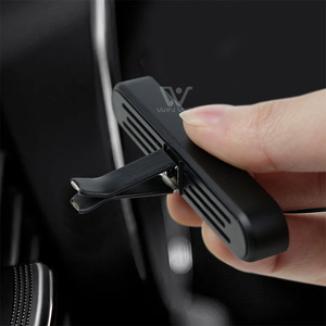 Levering Binnen 3 Dagen Metalen Aroma <span class=keywords><strong>Clip</strong></span> 12 Luxe Moderne Geuren Langdurige Geur Diffusie Taxivloot Voertuigen - Product Image 5