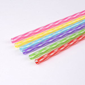 Vente en gros de paille en plastique colorée réutilisable de haute qualité pour jus - Product Image 1