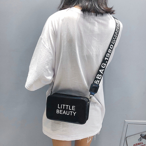 Damenmode Laser PVC Transparente Cross body Messenger Sling Brusttasche Neues Design Umhängetaschen - Product Image 4