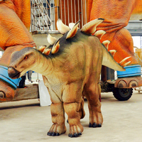 Twee-persoons Stegosaurus dinosauruskostuum met verborgen poten, lichtgewicht, flexibel, op maat gemaakt, maat 5, geluidseffecten, binnen/buiten, tuin