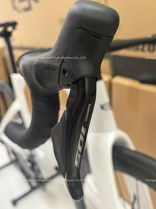 Vélo de route aérodynamique en fibre de carbone 700C, 24 vitesses, transmission électronique, frein à disque hydraulique, jeu de roues en carbone de 50 mm, 7,9 kg, vélo de course - Product Image 3
