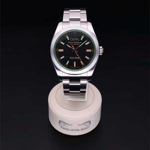 Montre mécanique inspirée de l'horlogerie de luxe, fabriquée exclusivement avec un calibre 3235, en acier Oyster 904L forgé, verre saphir antireflet. - Product Image 2