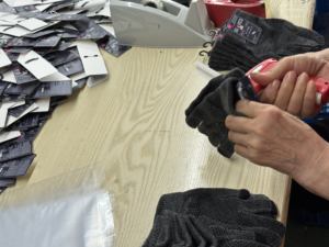 Guanti Touchscreen Jacquard a 5 dita | Design Comfort-Fit | Produttore all'ingrosso e OEM - Product Image 6