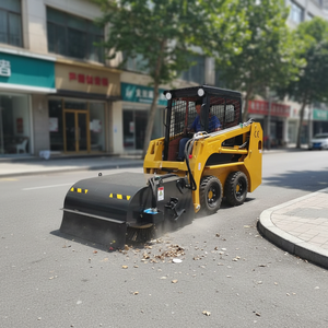 لودر انزلاقي التوجيه HIAJU JC25 من كوبوتا بسعة 380 كجم وسرعة 9 كم/ساعة وارتفاع تفريغ 2000 مم مع ملحقات حفار خلفي - عرض ساخن - Product Image 2