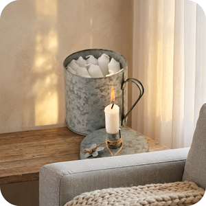Porte-bougie décoratif en métal galvanisé en forme de cœur - Product Image 1