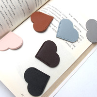 Joli coeur signets en cuir PU coeur signet pour Promotions PU Page coin lecture signets pour bibliothèque étudiant Logo personnalisé