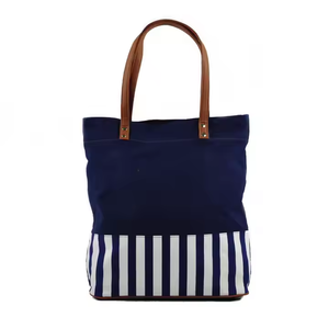 Sac portable à fermeture éclair en toile marine de couleur contrastée - Product Image 6