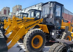 รถตักล้อยาง Liugong 835N ขนาด 3 ตัน รถตักหน้า ปรับปรุงใหม่ เครื่องยนต์เดิม คุณภาพดีกว่า Cat 924 Komatsu WA200 Sany - Product Image 2