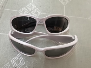 Lunettes de soleil futuristes Y2K enveloppantes et épaisses, unisexe, style cyberpunk, pour le sport et la conduite, protection UV400, en métal liquide, pour festivals et raves - Product Image 4