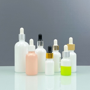 Botellas de Vidrio con Atomizador en Blanco Opalino de 20/30/50/100 ml, Juego de Envases para Cremas Cosméticas y Productos para el Cuidado de la Piel - Product Image 4