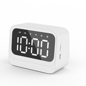 Aparatos electrónicos Mini reloj despertador digital Altavoz <span class=keywords><strong>Bluetooth</strong></span> <span class=keywords><strong>con</strong></span> tarjeta TF Reproducción manos libres hablando altavoz de reloj inalámbrico - Product Image 1